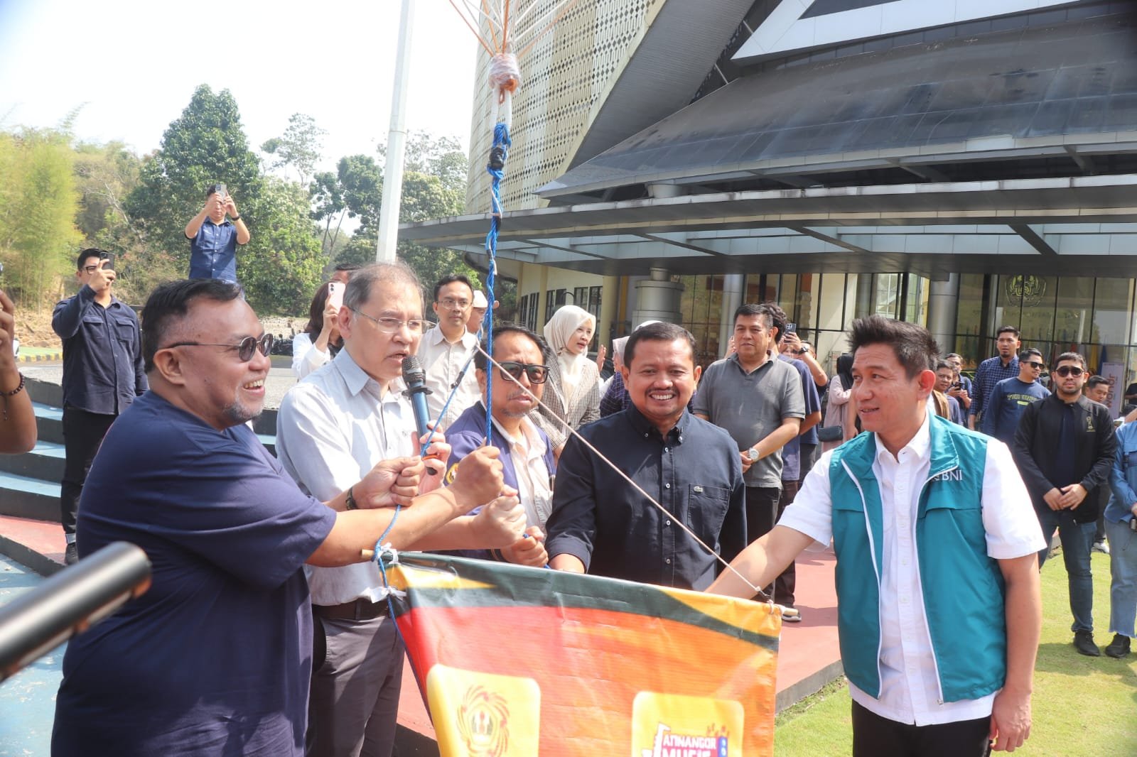 Bupati Dony Buka Homecoming Festival IKA Unpad 2026, Perkuat Sinergi Alumni