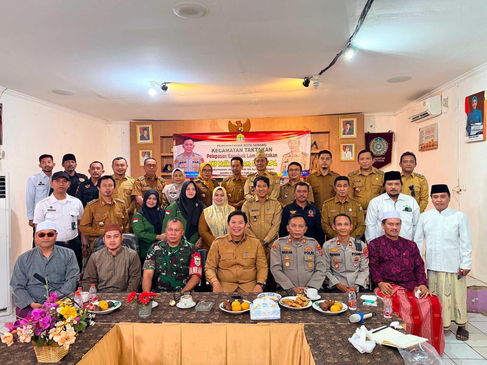 Camat Taktakan Gelar Lepas Sambut Kapolsek Taktakan AKP Malik Abraham Kepada Iptu Ridwan Junaedi